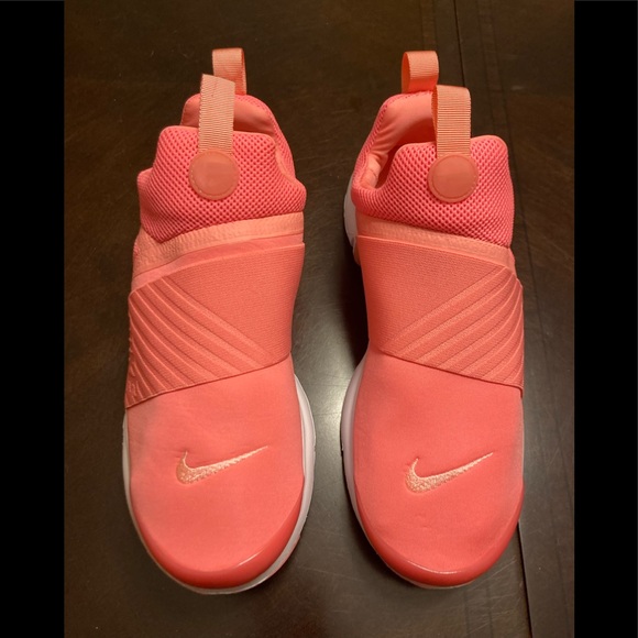 New Nike Presto Extreme Valentines Day Pink Running Sneaker Shoes Size US 8.5 - Picture 3 of 11